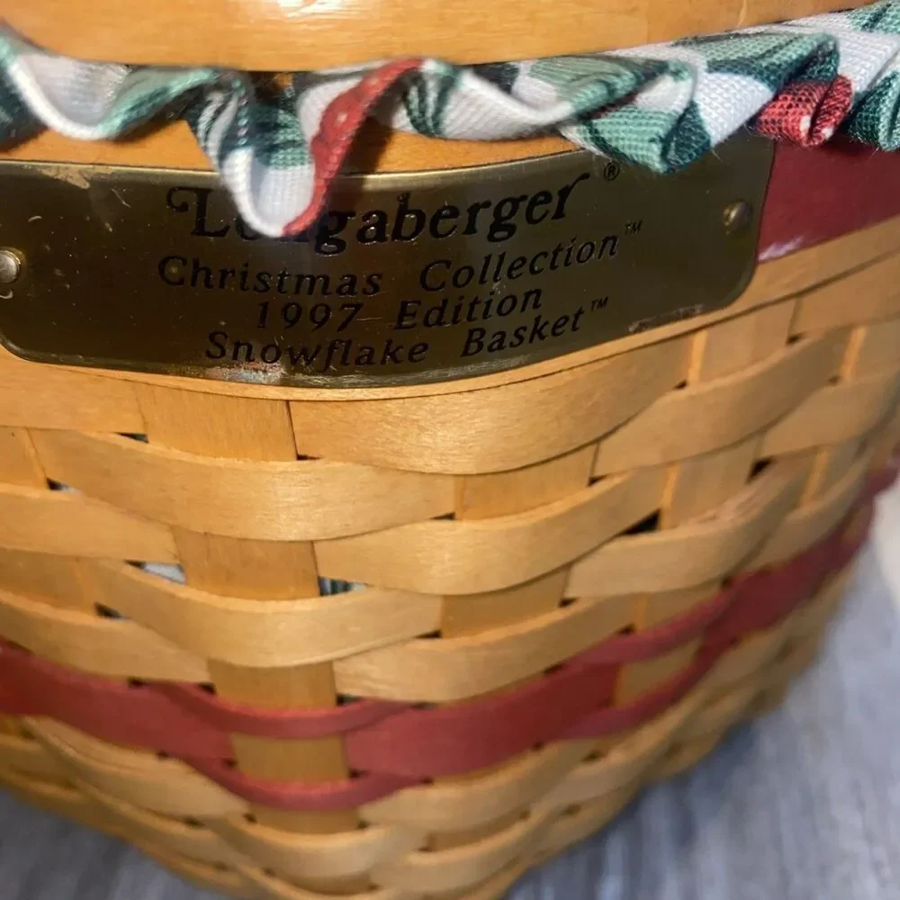 Longaberger ® Christmas Collection™ 1997 Edition Snow flake Basket™